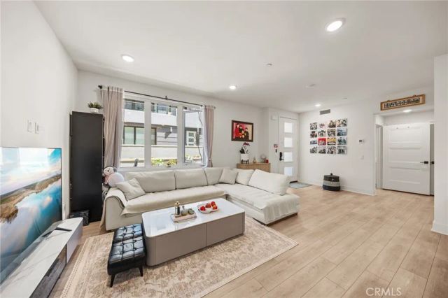 16175 Dawn Way 103, Tustin, CA 92782
