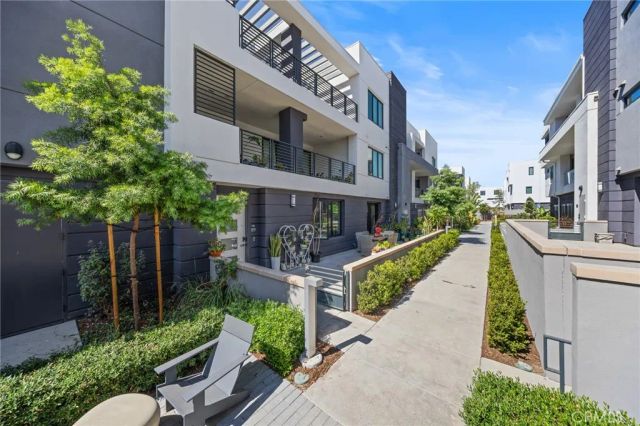 16175 Dawn Way 103, Tustin, CA 92782