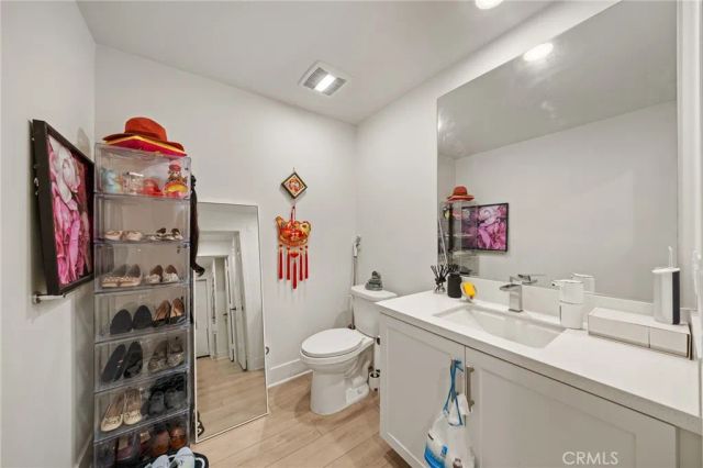 16175 Dawn Way 103, Tustin, CA 92782