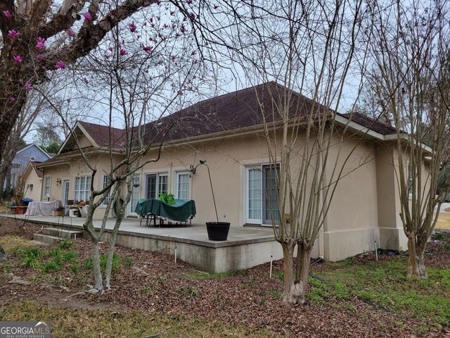 109 Cedar Creek Drive, Dublin, GA 31021