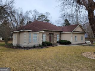 109 Cedar Creek Drive, Dublin, GA 31021