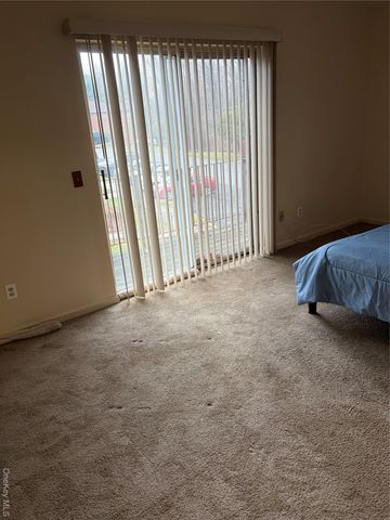 276 Temple Hill Road 2112, New Windsor, NY 12553