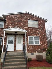 276 Temple Hill Road 2112, New Windsor, NY 12553