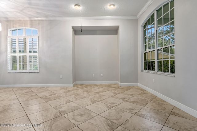2468 Saint Johns Lane, Melbourne, FL 32935