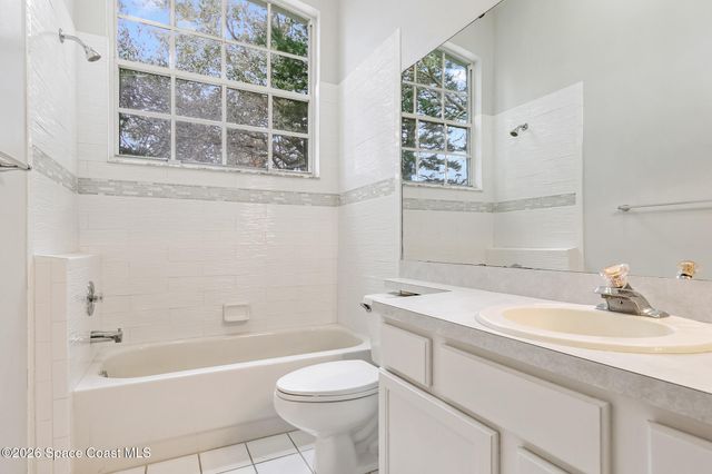 2468 Saint Johns Lane, Melbourne, FL 32935