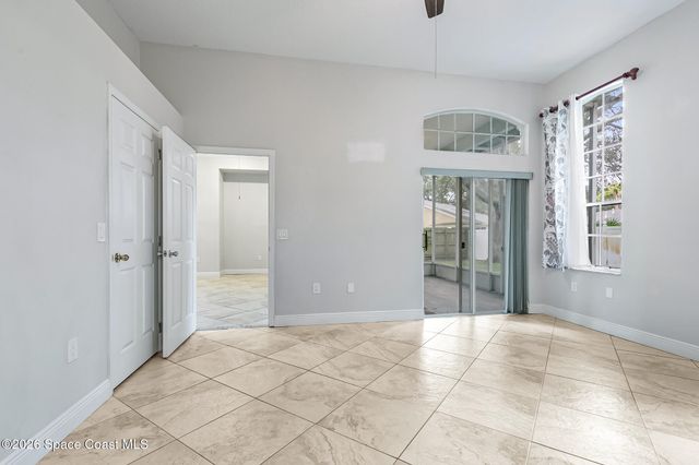2468 Saint Johns Lane, Melbourne, FL 32935