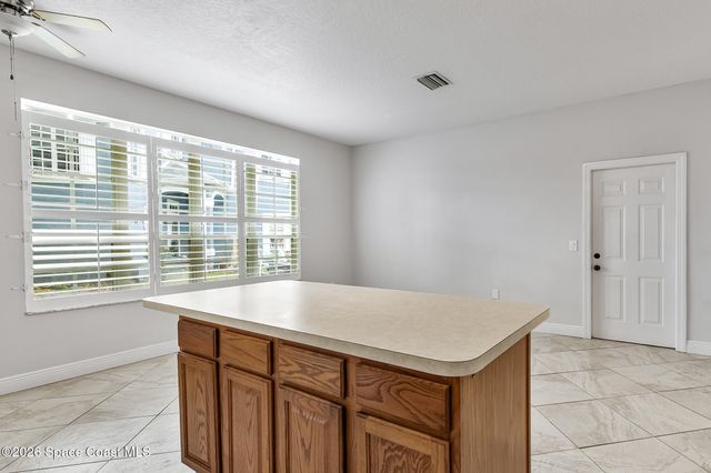 2468 Saint Johns Lane, Melbourne, FL 32935