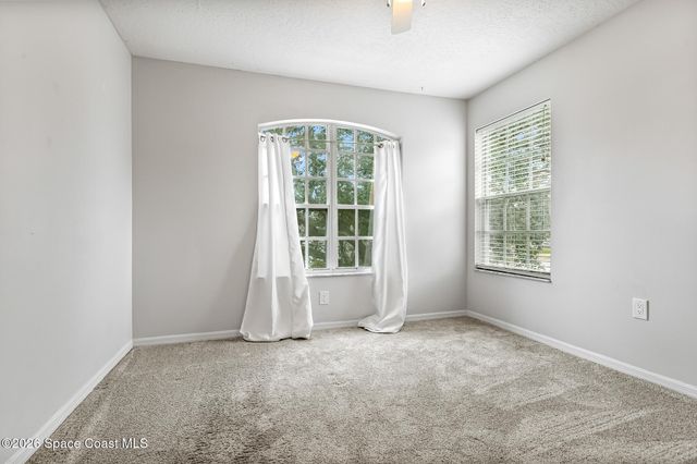 2468 Saint Johns Lane, Melbourne, FL 32935
