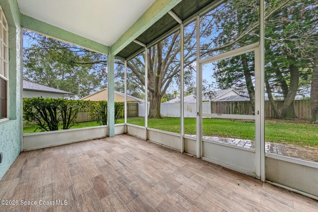2468 Saint Johns Lane, Melbourne, FL 32935