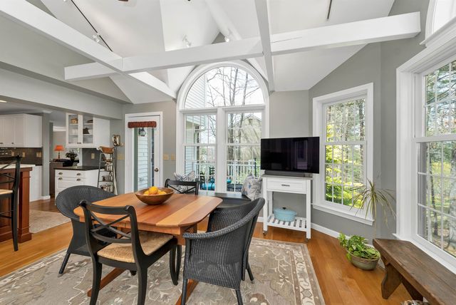 70 Spindlewick Drive, Nashua, NH 03062