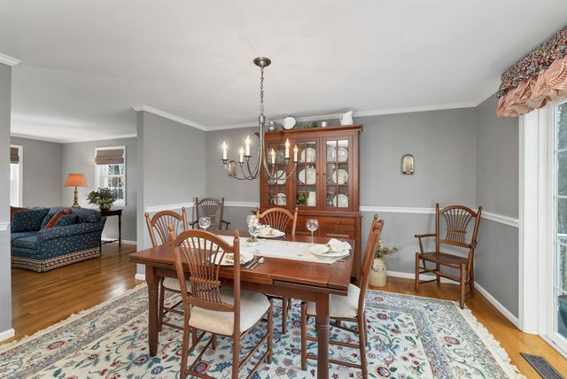 70 Spindlewick Drive, Nashua, NH 03062