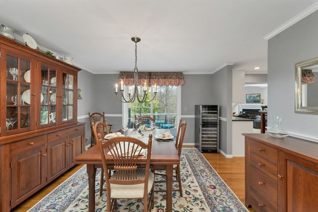 70 Spindlewick Drive, Nashua, NH 03062