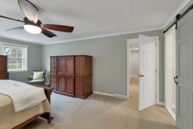 70 Spindlewick Drive, Nashua, NH 03062