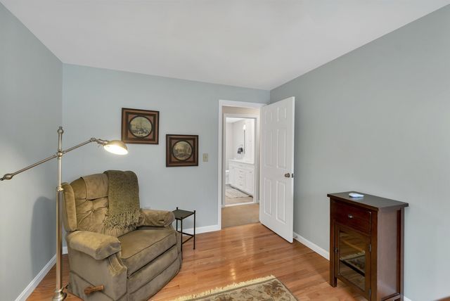 70 Spindlewick Drive, Nashua, NH 03062