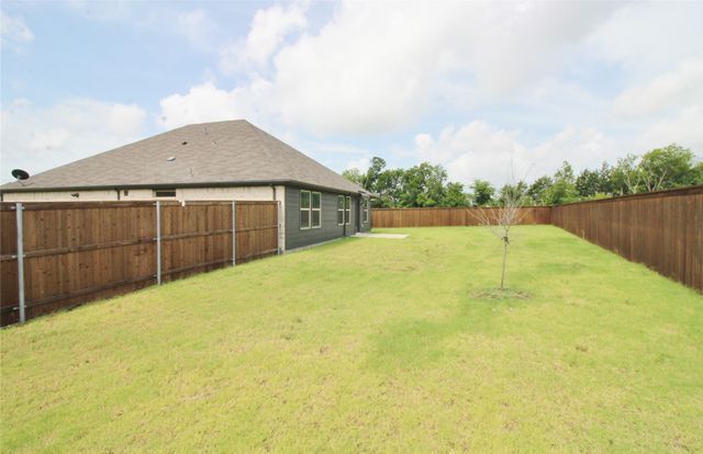 4208 Mountain Creek Drive, Farmersville, TX 75442