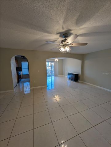 4630 ASHBURN SQUARE DRIVE, Tampa, FL 33610