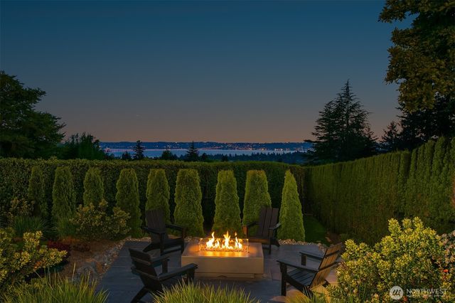 9345 NE 19th Street, Clyde Hill, WA 98004