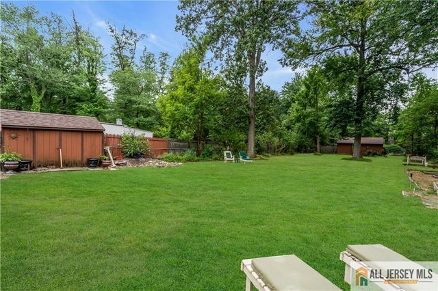 49 Kentnor Street, Metuchen, NJ 08840