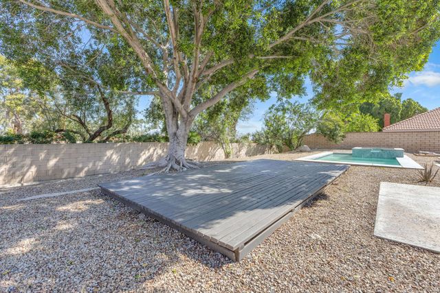 72950 Amber Street, Palm Desert, CA 92260