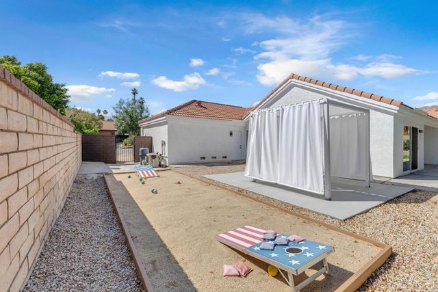 72950 Amber Street, Palm Desert, CA 92260