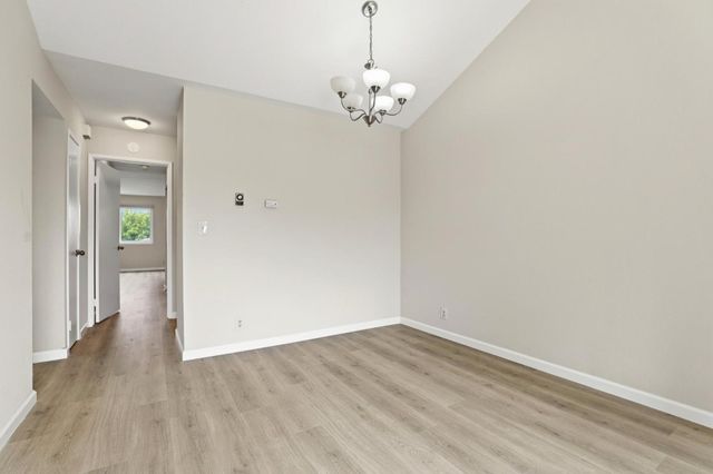 880 N Winchester Boulevard 206, Santa Clara, CA 95050