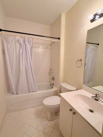 9766 Galleon Drive, West Palm Beach, FL 33411