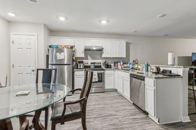 720 Keeshono Street, Union City, GA 30291