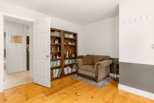 34 Crestview Terrace, Stratham, NH 03885