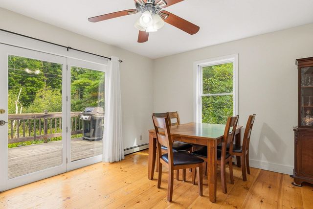 34 Crestview Terrace, Stratham, NH 03885