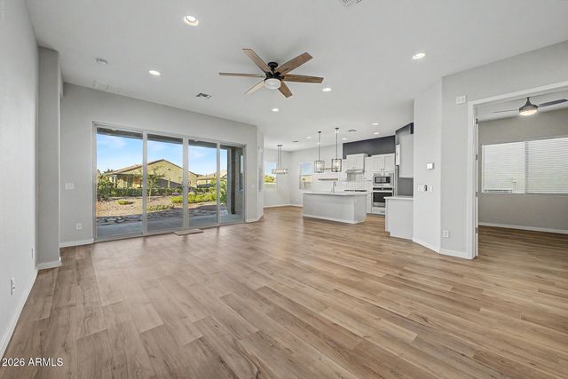41778 W CACTUS FLOWER Drive, Maricopa, AZ 85138