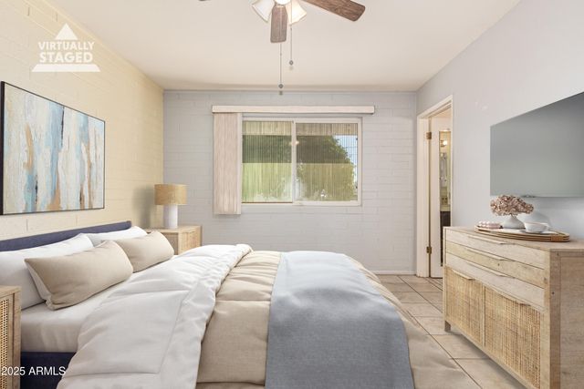 11811 N DESERT HILLS Drive W, Sun City, AZ 85351