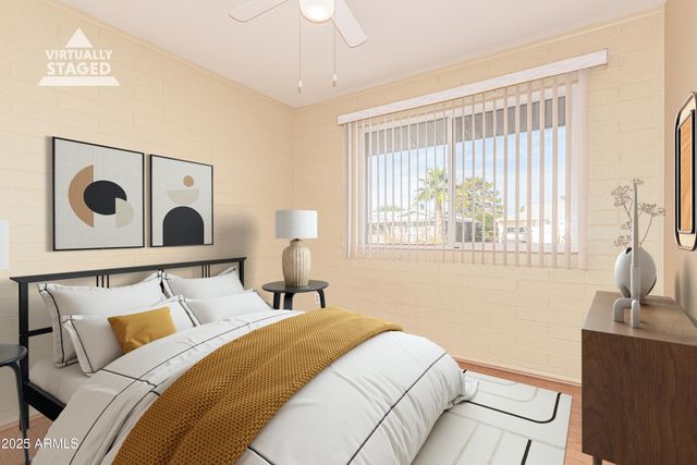 11811 N DESERT HILLS Drive W, Sun City, AZ 85351