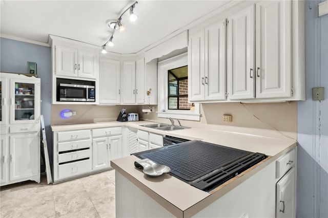 1103 Greenacres, Anderson, SC 29621