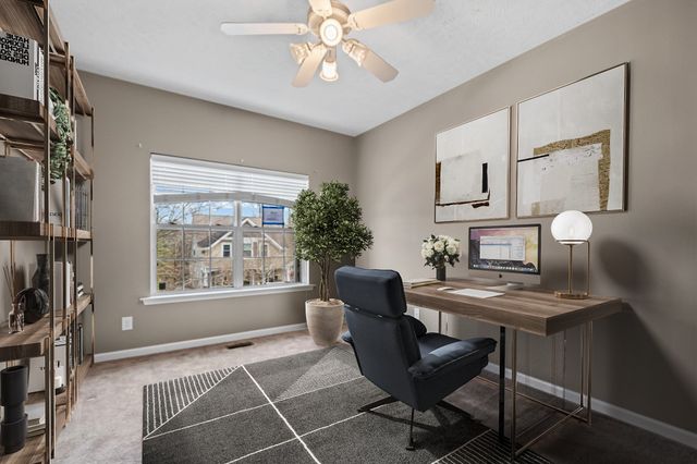 1812 Woodland Pointe Dr, Nashville, TN 37214