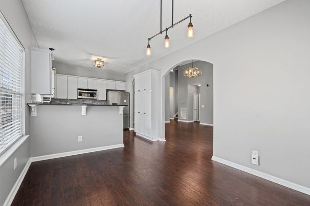 1812 Woodland Pointe Dr, Nashville, TN 37214