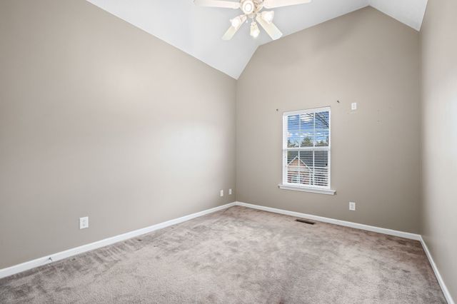 1812 Woodland Pointe Dr, Nashville, TN 37214