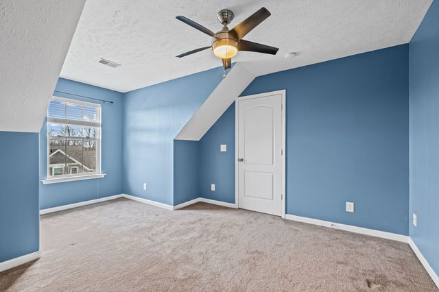 1812 Woodland Pointe Dr, Nashville, TN 37214