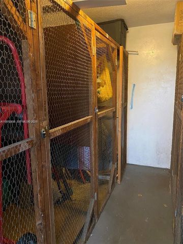 1152 NW 30th Ct 111, Wilton Manors, FL 33311