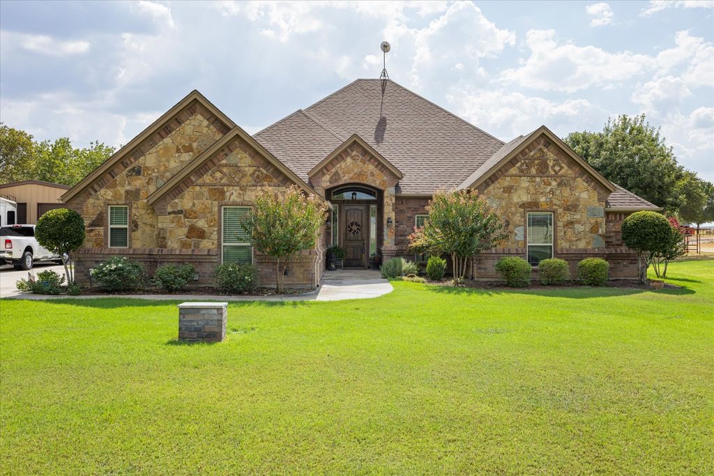 218 Hidden Creek Loop, Weatherford, TX 76085 — photo 2