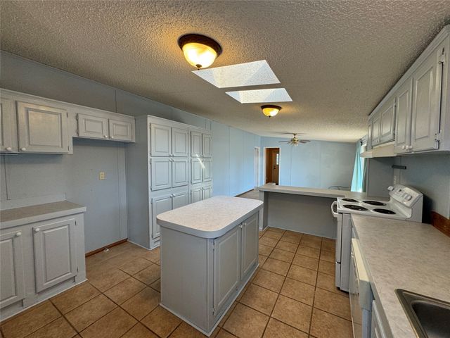 1301 Spring Road, Ranger, TX 76470