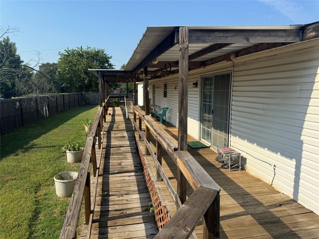 1301 Spring Road, Ranger, TX 76470