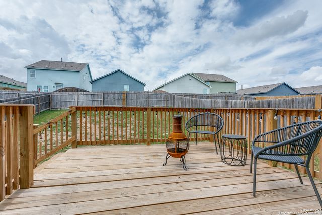 8846 Barrow Path, San Antonio, TX 78109