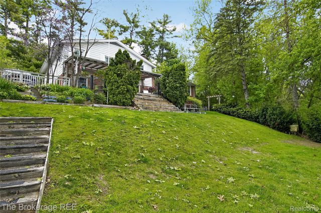 6311 Wellesley Terrace, Independence Charter Township, MI 48346