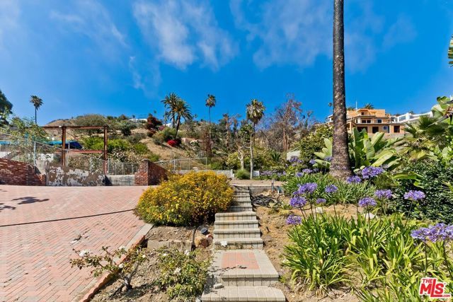 21525 Pacific Coast Highway, Malibu, CA 90265