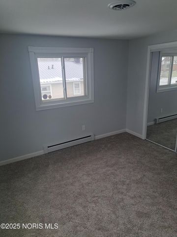 210 Lakeview Drive, Bryan, OH 43506