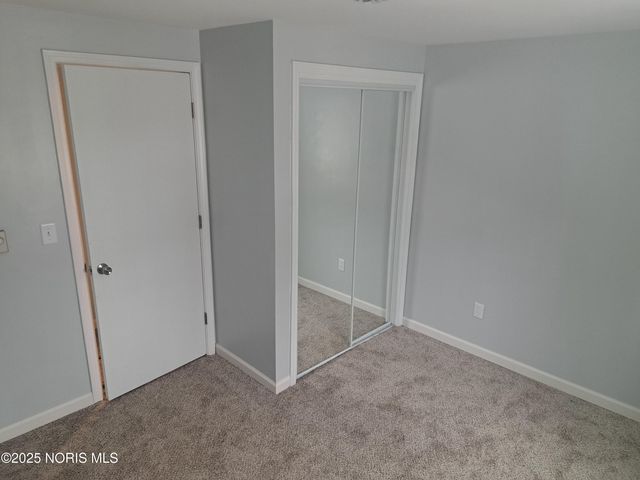 210 Lakeview Drive, Bryan, OH 43506