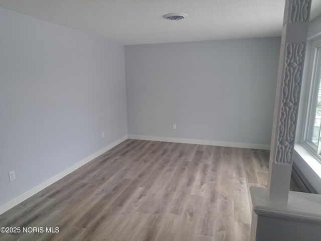 210 Lakeview Drive, Bryan, OH 43506