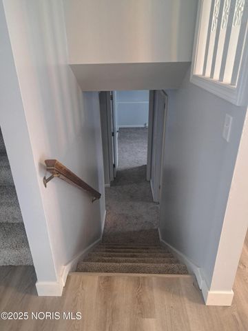 210 Lakeview Drive, Bryan, OH 43506