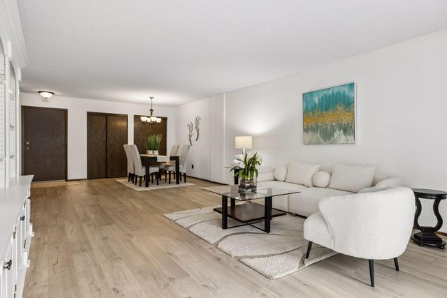 1200 Nicollet Mall 518, Minneapolis, MN 55403