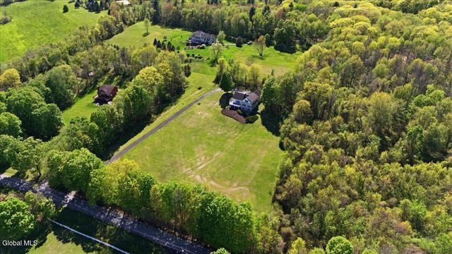 9 Sweet Road, Saratoga, NY 12170